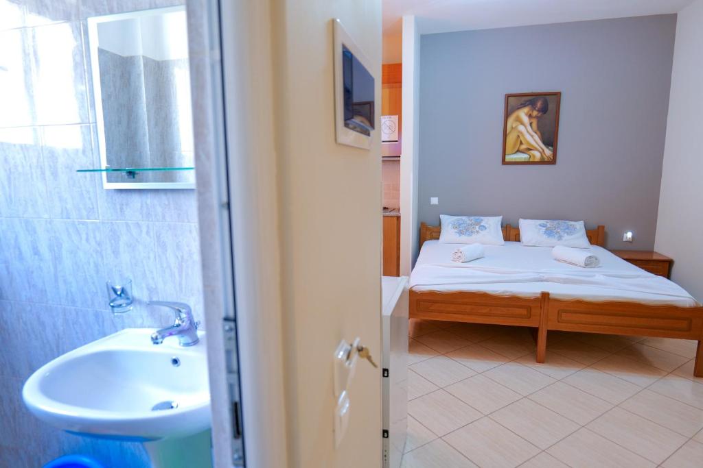 Elidon Apartments - Apartment