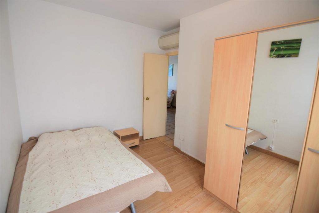Posteľ alebo postele v izbe v ubytovaní Apartamento con vistas canal ref 114