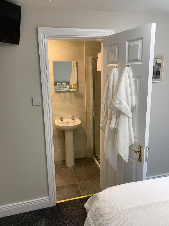 Vannituba majutusasutuses Madelines Accommodation