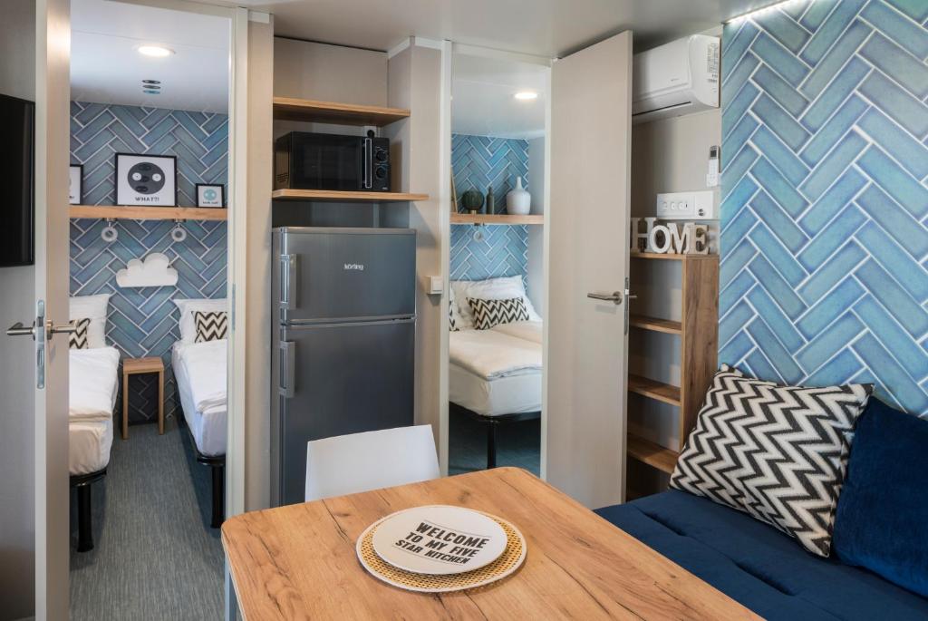 Falkensteiner Premium Mobile Homes and Camping Zadar - 9