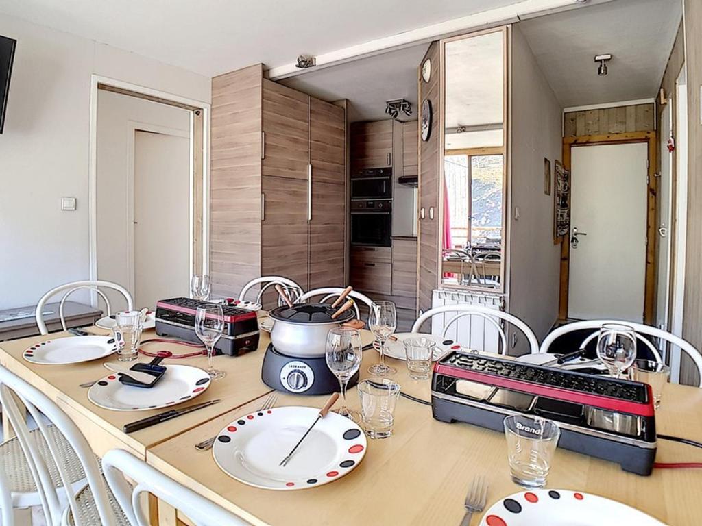 Appartement 4 pièces, skis aux pieds, 2 parkings couverts - FR-1-344-349