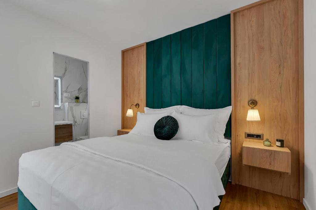 Posteľ alebo postele v izbe v ubytovaní 3-4 Luxury Apartments L&L Tucepi - 100m from the beach - Makarska Exklusiv