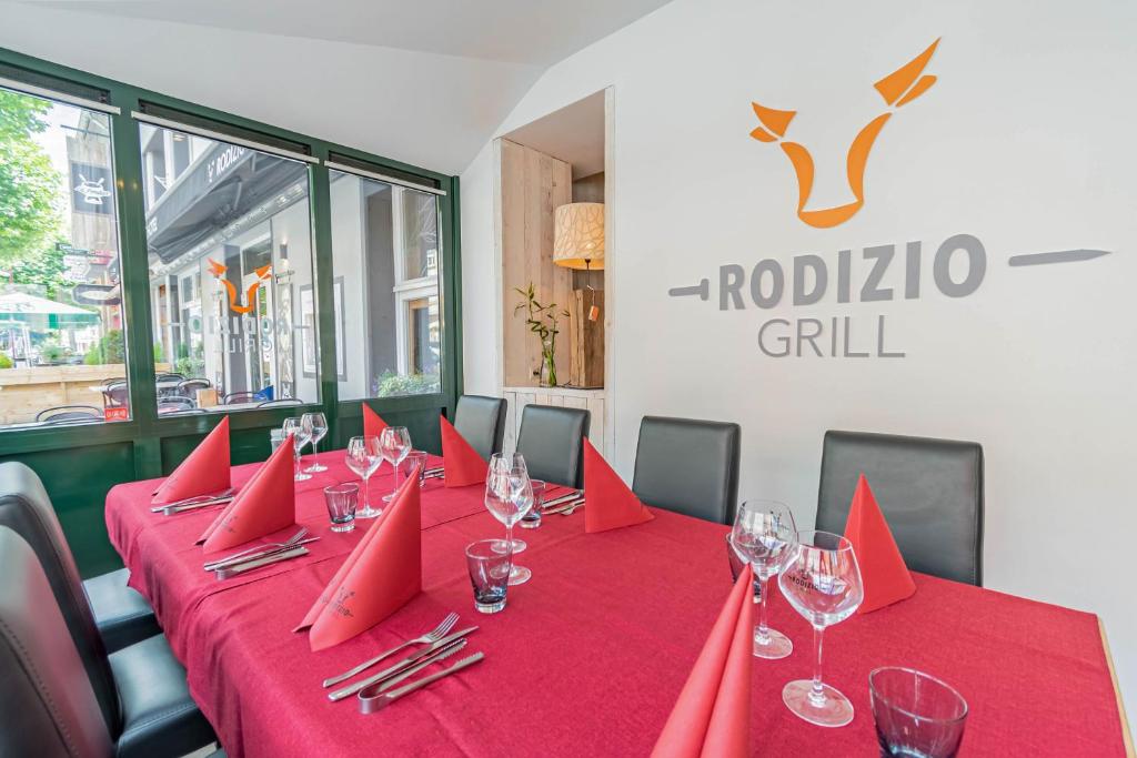 Restaurace v ubytování Esplanade Hotel
