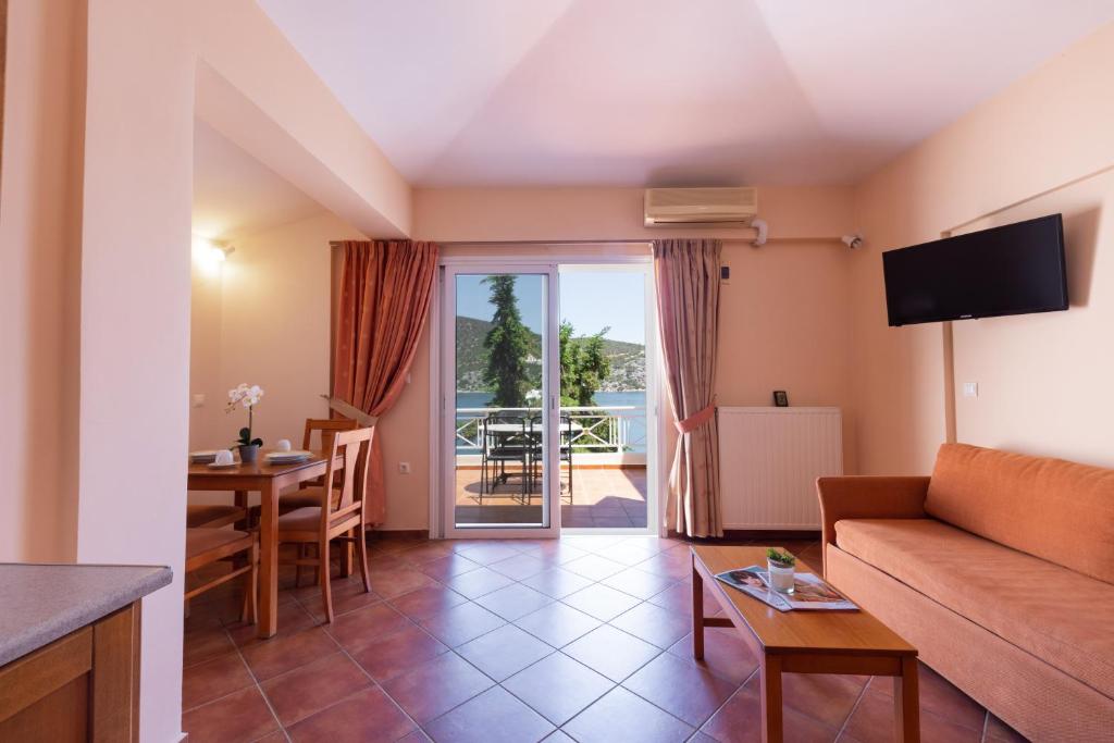 TV a/nebo společenská místnost v ubytování Bisti Guesthouse