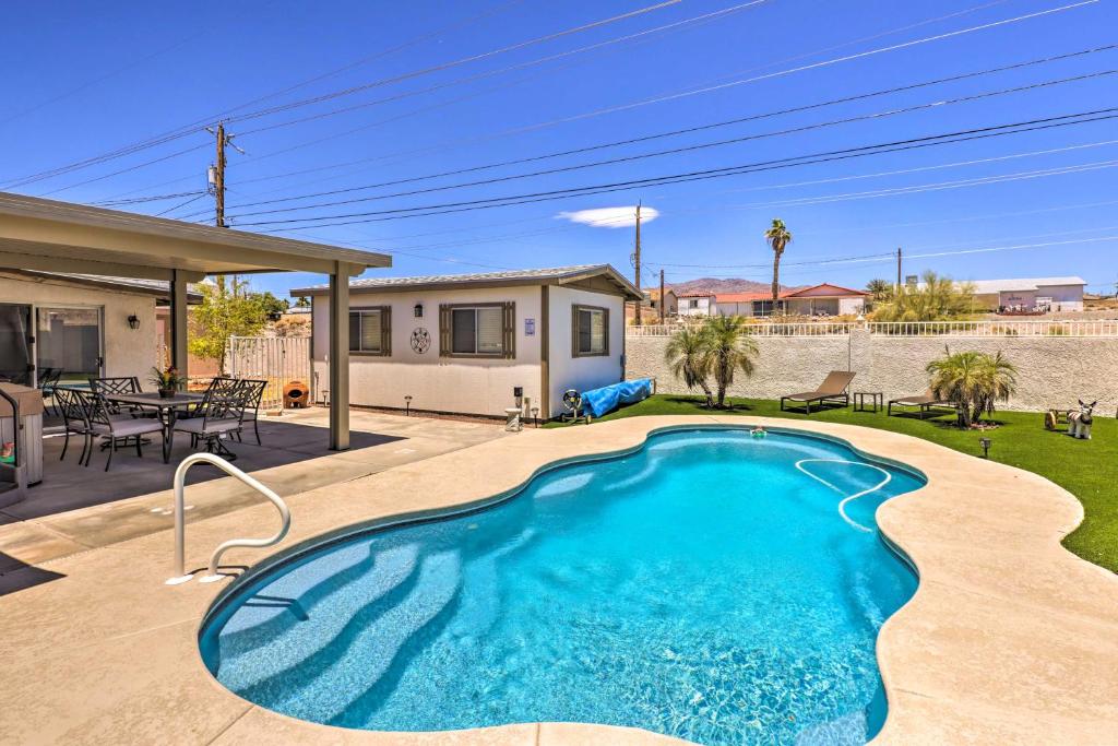 Luxe Lake Havasu City Getaway with Private Pool, Lake Havasu City