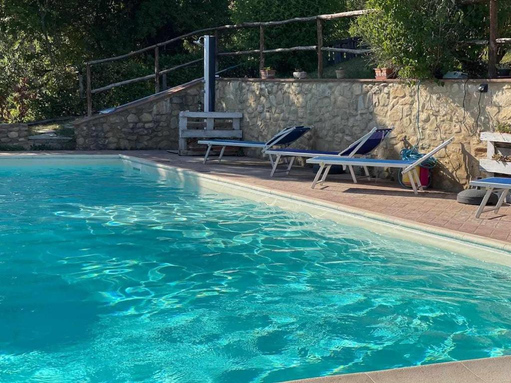 Bazén v ubytování Il Borghetto di Pedana nebo v jeho okolí