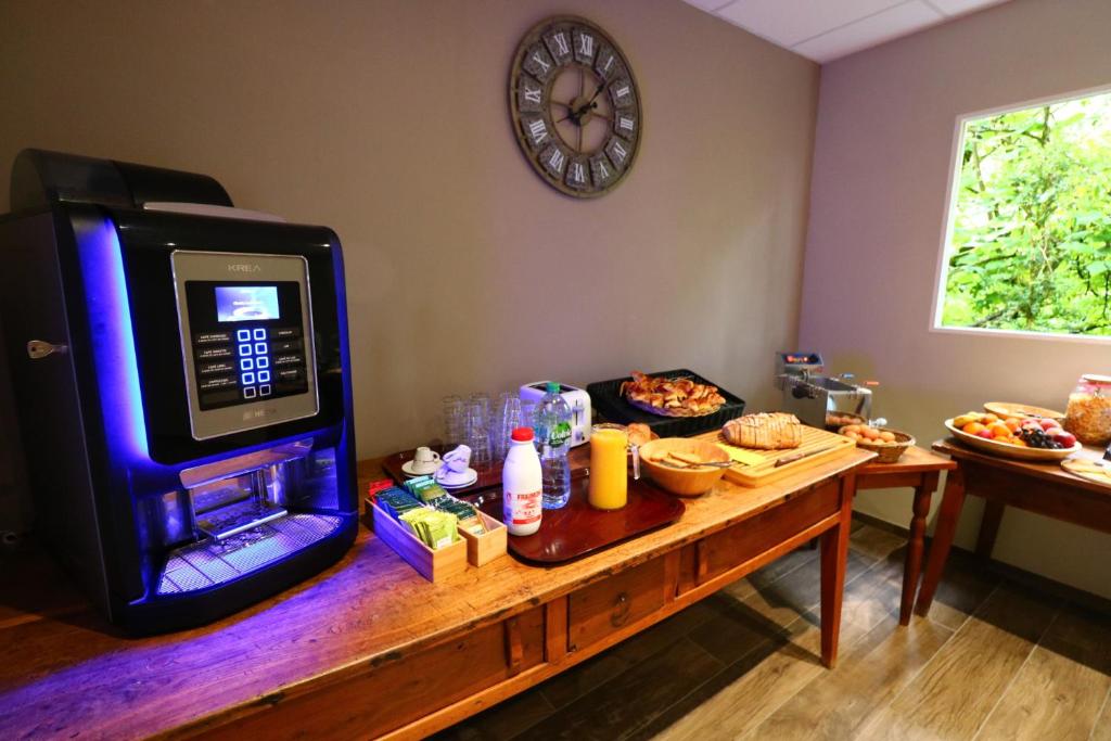 Jídlo v hotelu nebo okolí