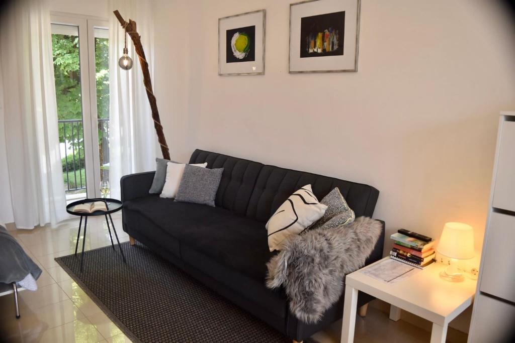 Posezení v ubytování Studio apartment Stazion with free parking