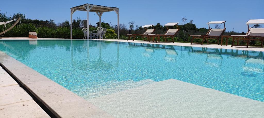 The swimming pool at or close to Masseria Vignenove