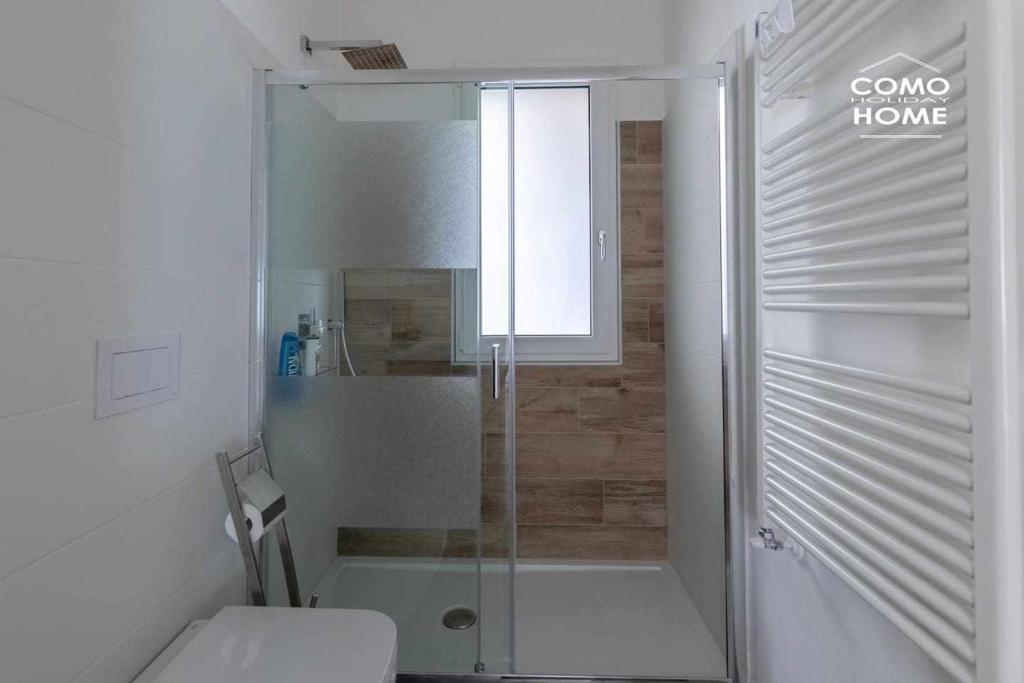 Kúpeľňa v ubytovaní Como Holiday Home Appartamento ideale per famiglie