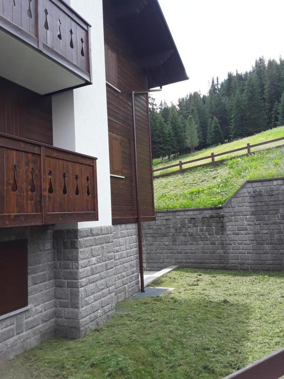 Fotografia z galérie ubytovania Apartments "STELLA ALPINA" v destinácii Santa Caterina Valfurva