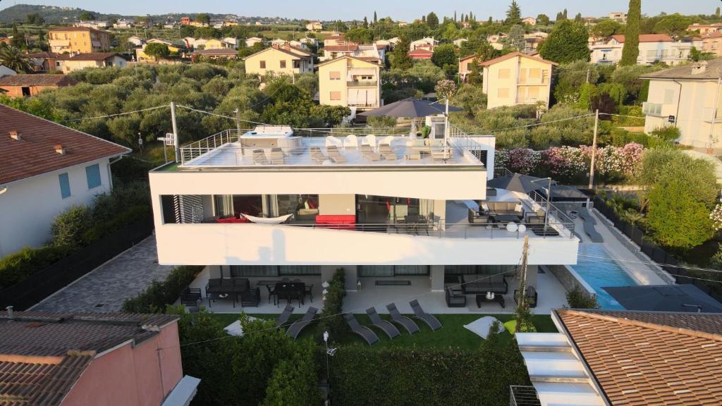 Budova, v ktorej sa apartmán nachádza