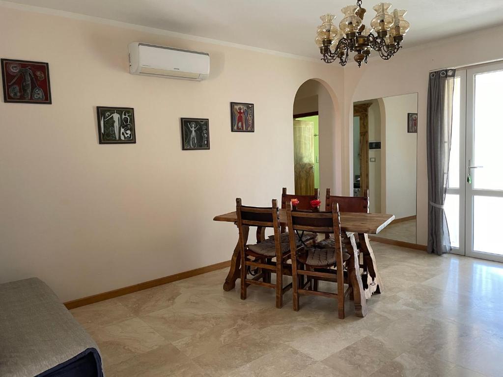 Posedenie v ubytovaní Casa Daniele