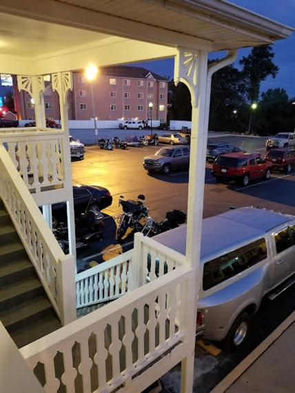 O edifício em que o motel americano se localiza