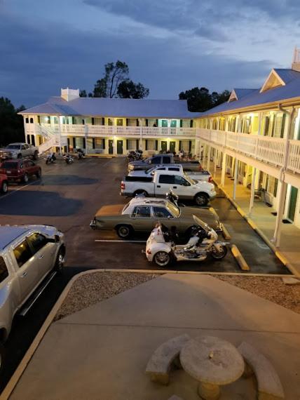 O edifício em que o motel americano se localiza