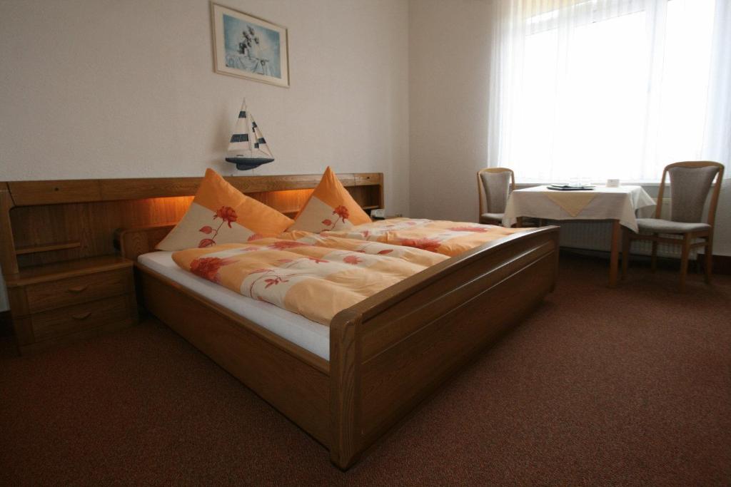 Postel nebo postele na pokoji v ubytování Hotel Rummeni
