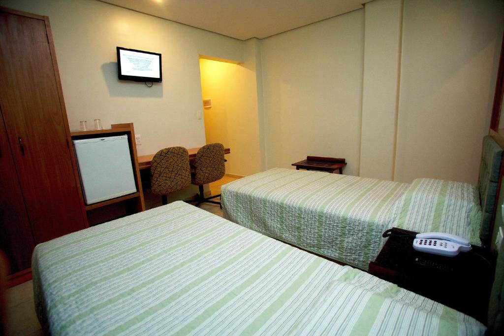  Cinelandia Hotel