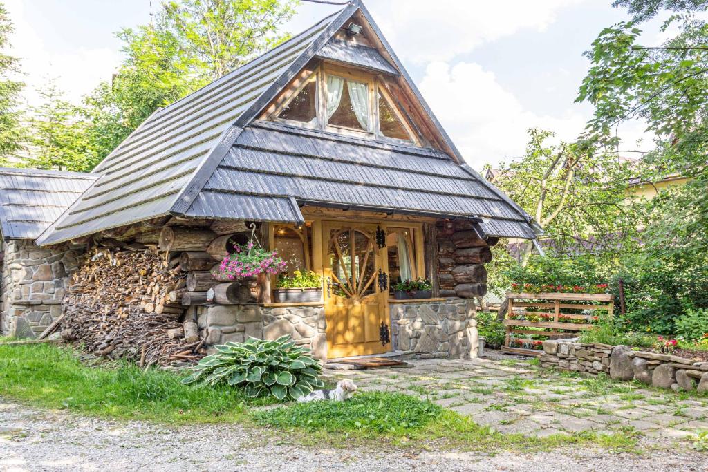 Vonkajšia záhrada v ubytovaní Domek Szałas Zornica