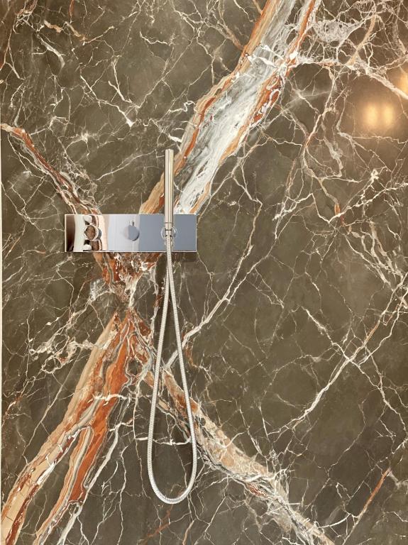 Black Door - Resim 26