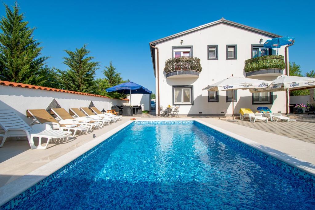 Booking.com: Apartments with pool in Pula,Croatia , Pola (Pula), Croazia -  32 Giudizi degli ospiti . Prenota ora il tuo hotel!