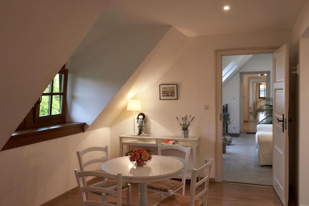 Fotografie z fotogalerie ubytování D4 Apartments Dörgicse v destinaci Dörgicse