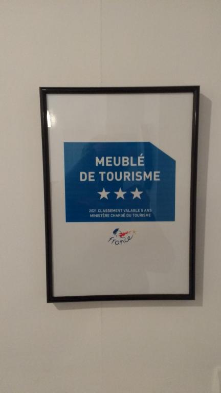 Certifikát, ocenenie alebo iný dokument vystavený v ubytovaní Appt spacieux, charme de la pierre Catalane