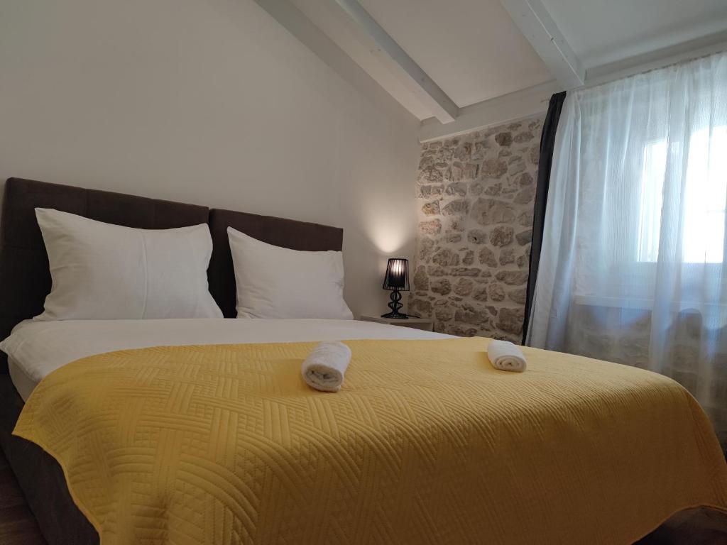 Posteľ alebo postele v izbe v ubytovaní S-Rooms