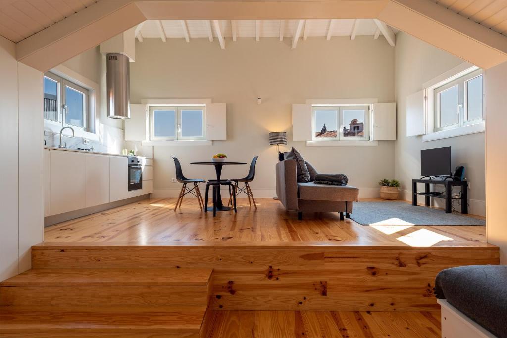 Oporto Rooftop Studio by Vacationy