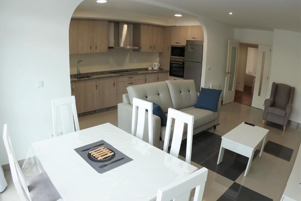 Kuchyňa alebo kuchynka v ubytovaní Mercado Cee Galitrips Apartment