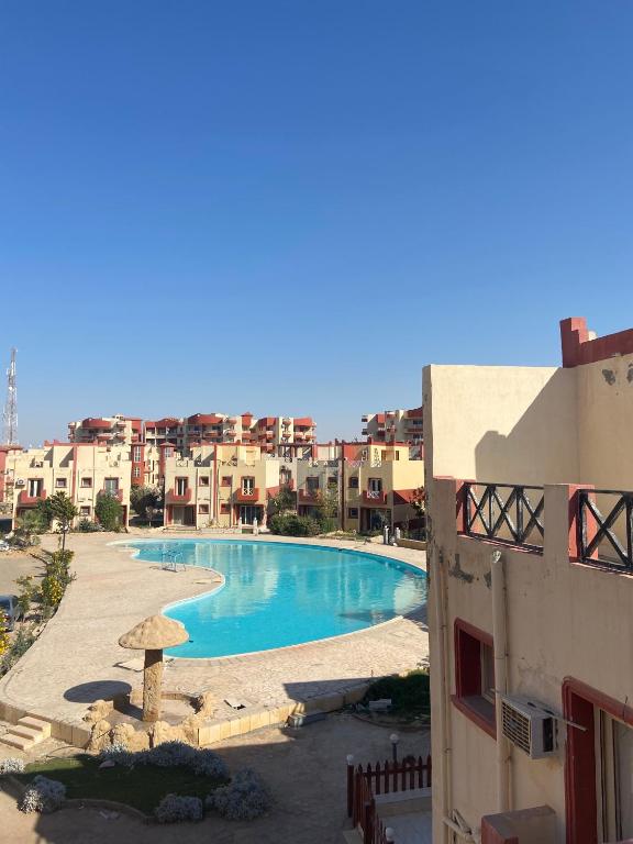 Kép Brand New Renovated Cheerful 3-bedroom Villa With 6 Pools FAMILY ONLY- Perla Marina Kilo 85 szállásáról El Alameinben a galériában