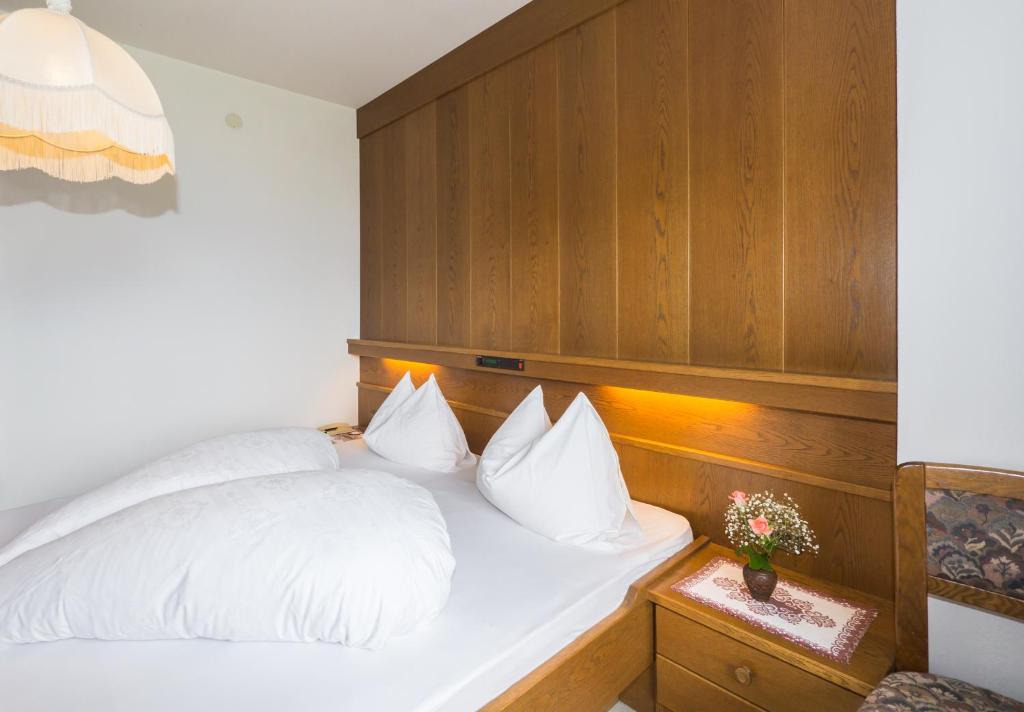 Guesthouse Pension Grafenstein - Camera Doppia