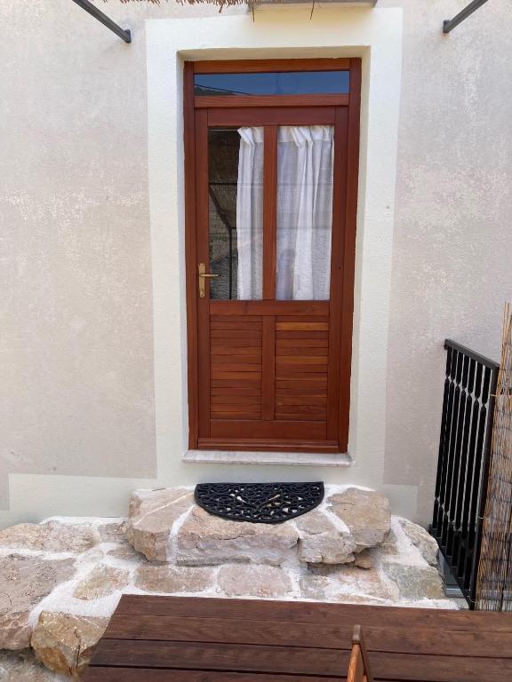 Fotografie z fotogalerie ubytování Apartments Mimoza Komiza v destinaci Komiža