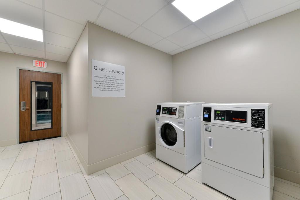Holiday Inn Express Orlando - South Park by IHG photo