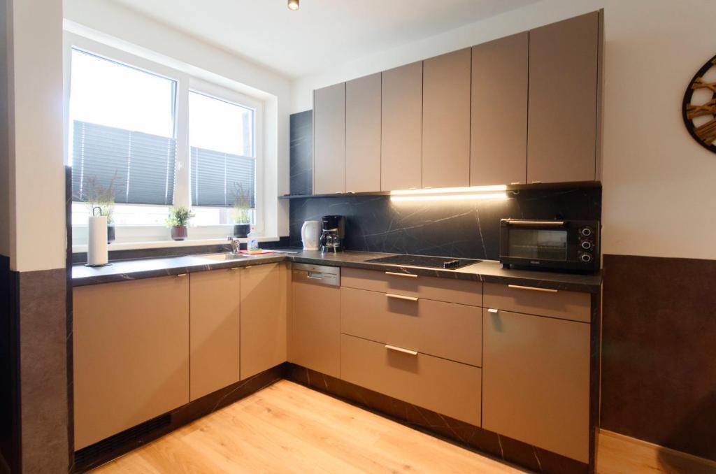 MH Apartments - Apartment With Terrace