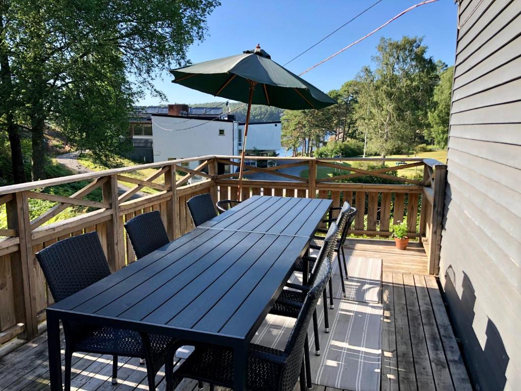 Lägenhet i Hällestrand Semesterby, Laxen - Apartamento De Dos Dormitorios