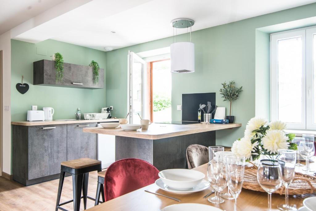 Maison - L'Outsider - Forêt - Quadruple Room With Garden View