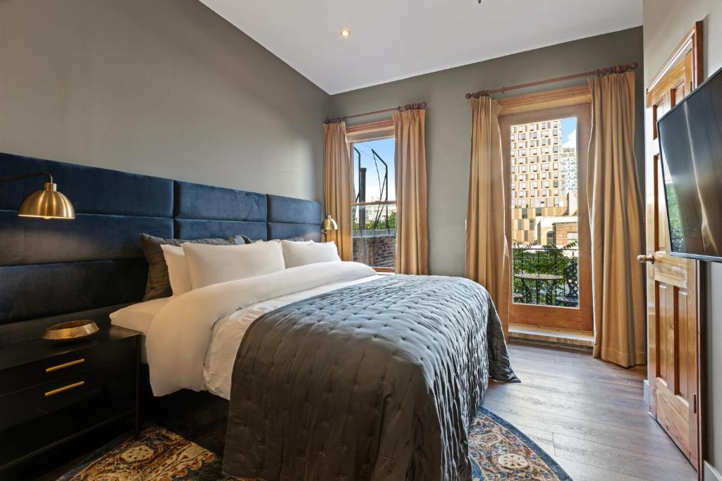 The Historic Blue Moon Hotel - NYC - Pied - A - Terre Con Balcón Compartido