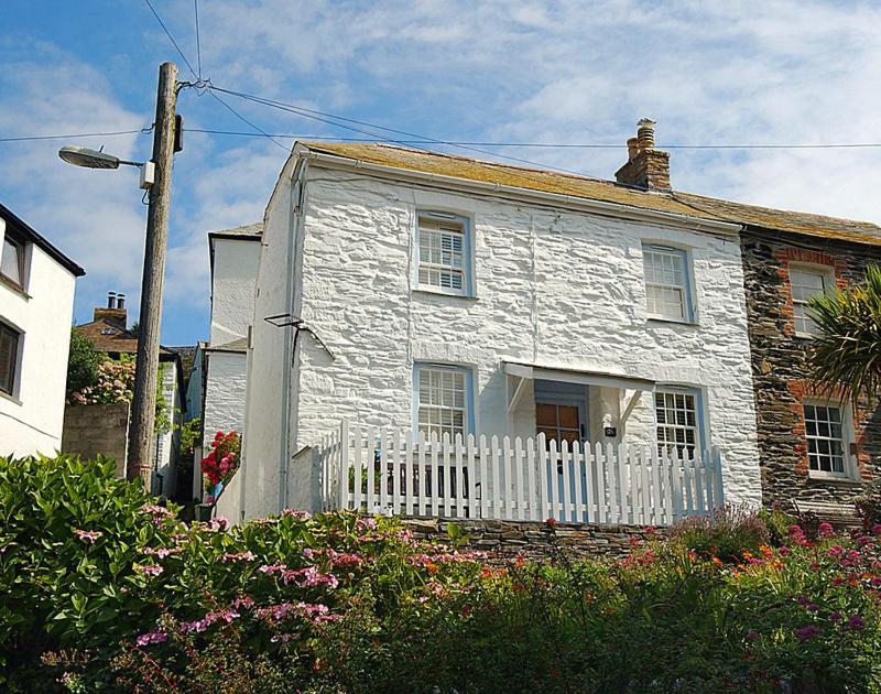Homelands, Port Isaac (updated prices 2024)