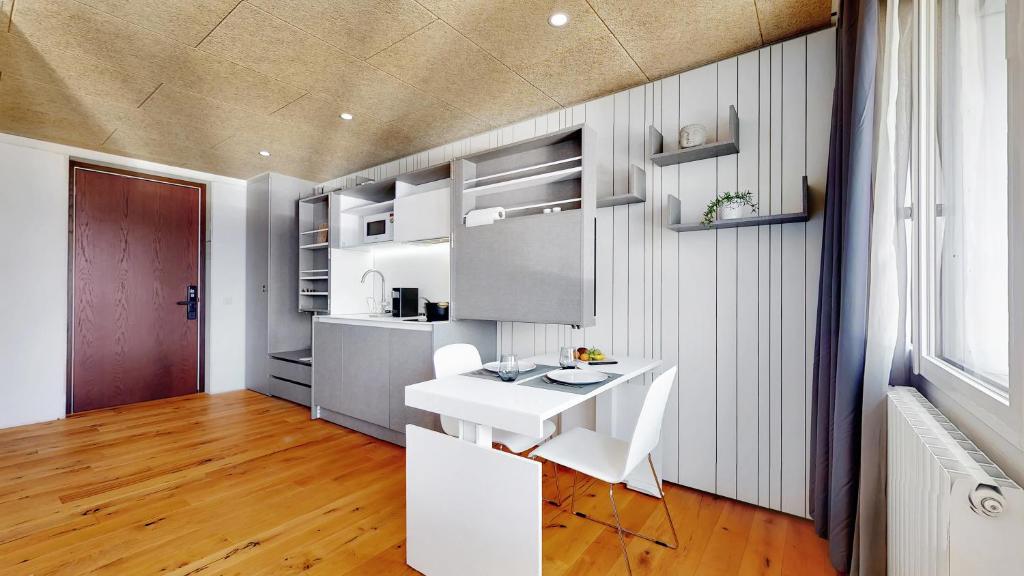 Evi's Home Hotel & Apartments - Resim 15