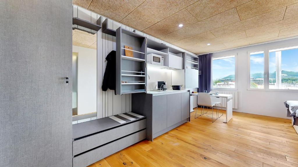 Evi's Home Hotel & Apartments - Resim 5