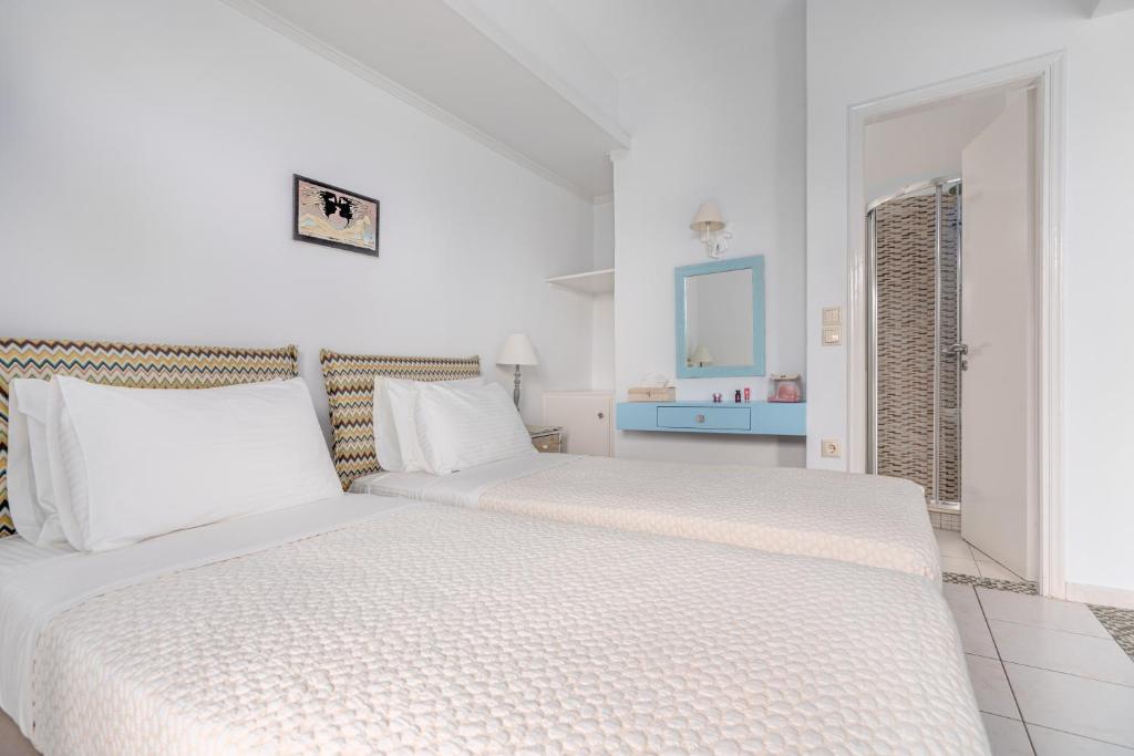 Letto o letti in una camera di Arolithos