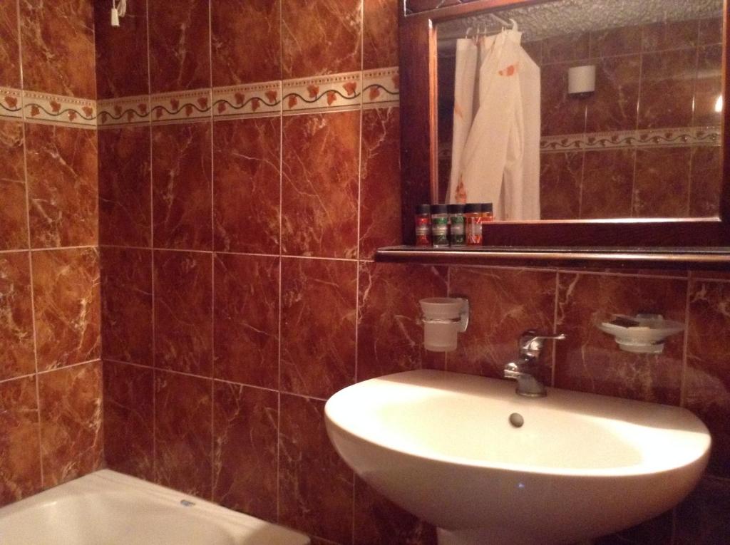 Hotel Porto Perissa - 10