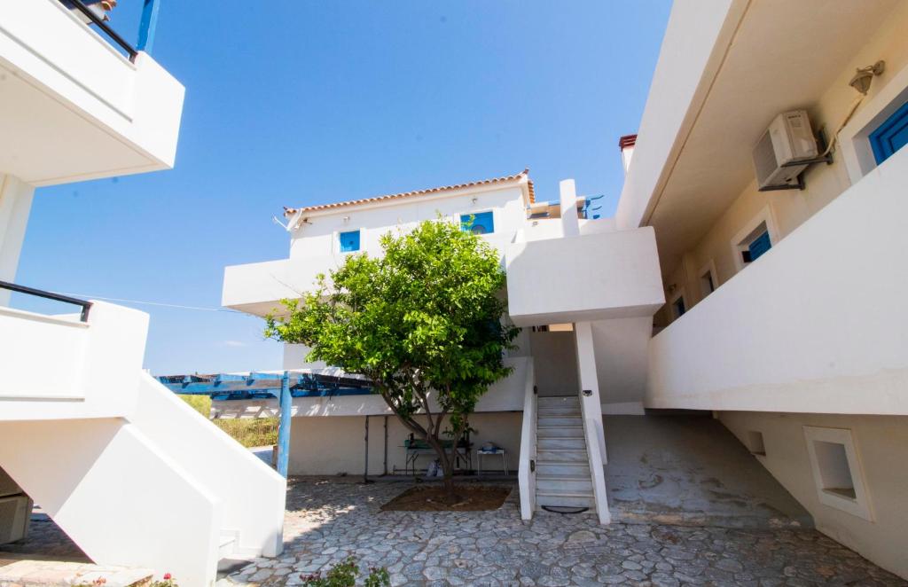 The building in which the holiday home is located