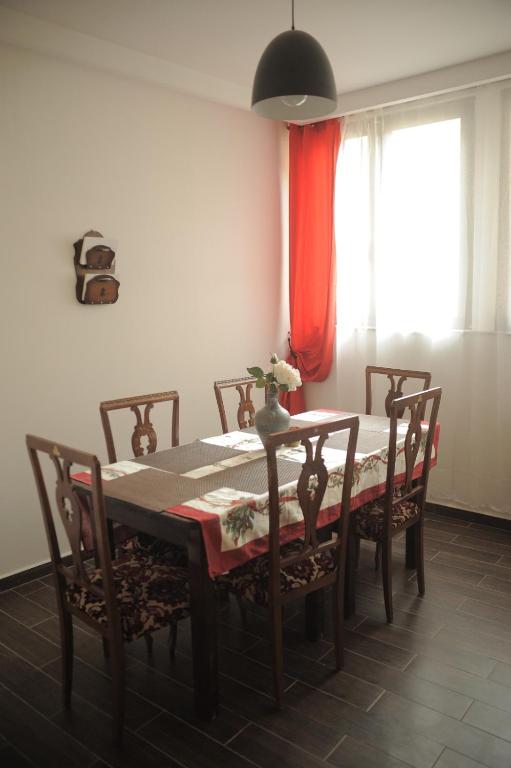 Fotografie z fotogalerie ubytování Vintage Downtown Hostel v destinaci Brašov