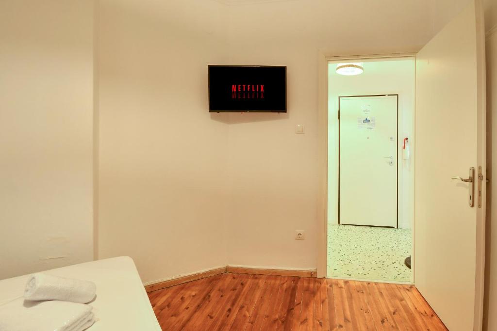 Thessaloniki Center Comfortable Apartment - 10