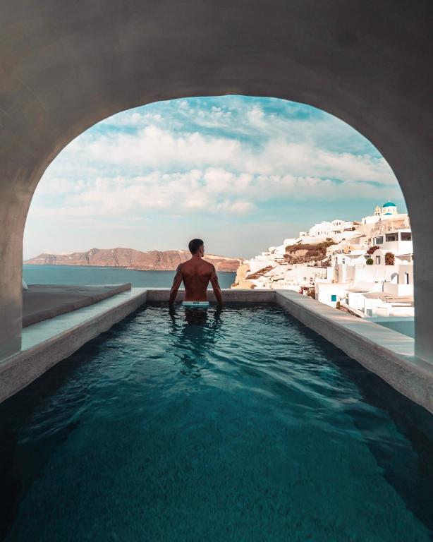 Echoes Luxury Suites - 17