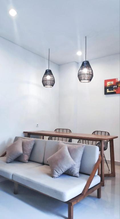 Hotel and Villa B52 Gili Air的休息区