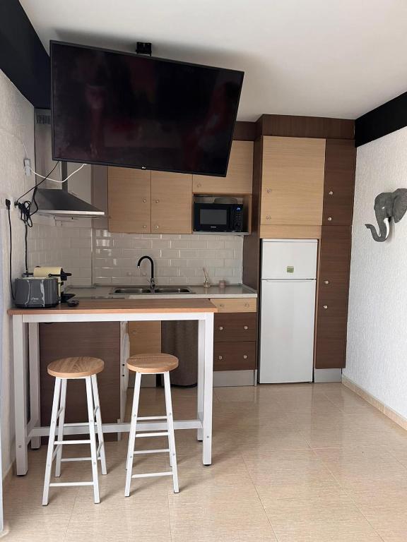 Kuchyňa alebo kuchynka v ubytovaní Apartamento Vacacional & Holiday
