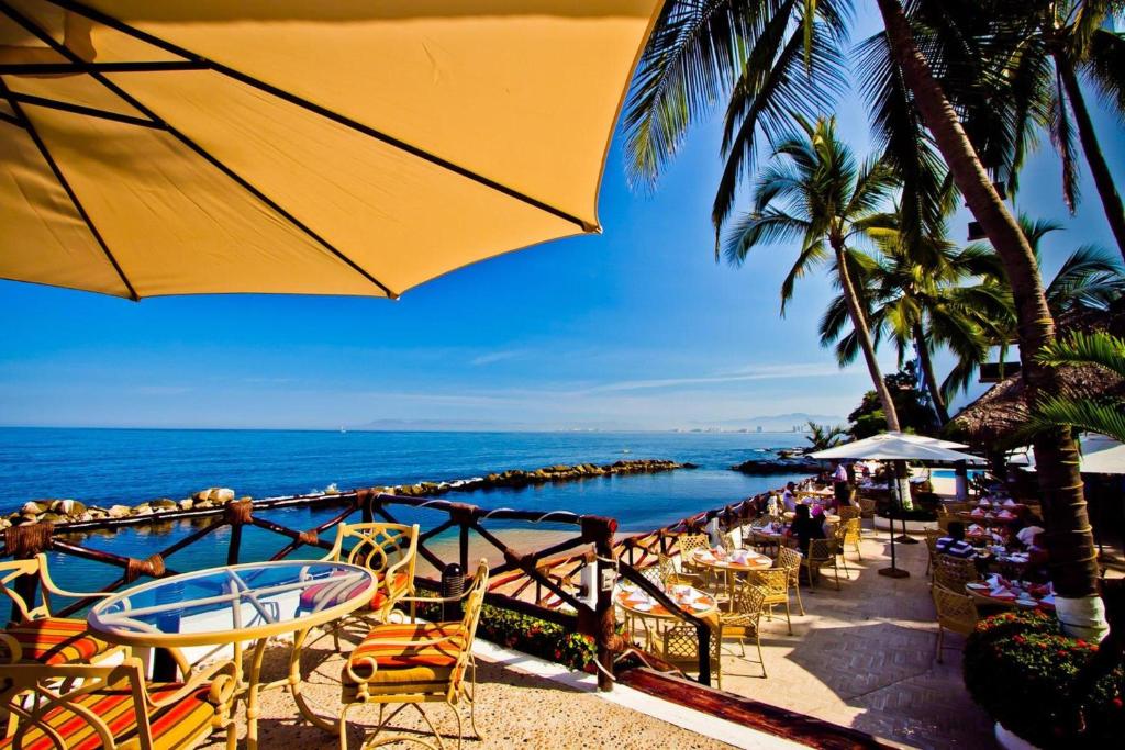 Gallery image of Costa Sur Resort by VRHost in Puerto Vallarta