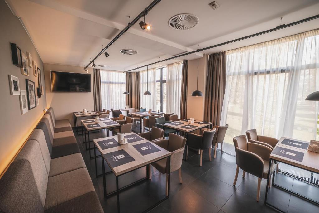 Avenue Pallova 28 - Resim 36